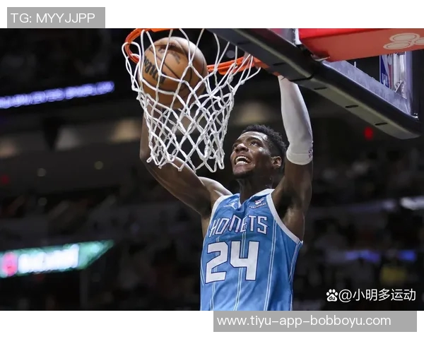 布兰登米勒下半场发力18分助球队逆转胜利展现出色状态