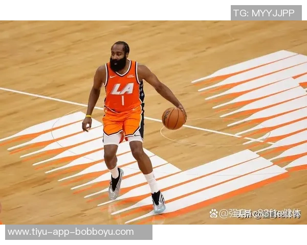 哈登全场30分7板7助表现出色带领球队取得胜利正负值高达22